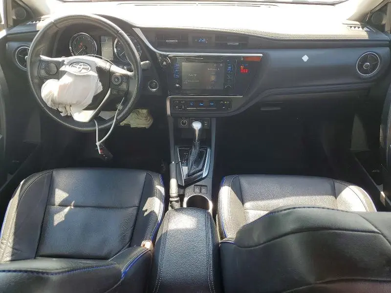 2019 TOYOTA COROLLA XSE  