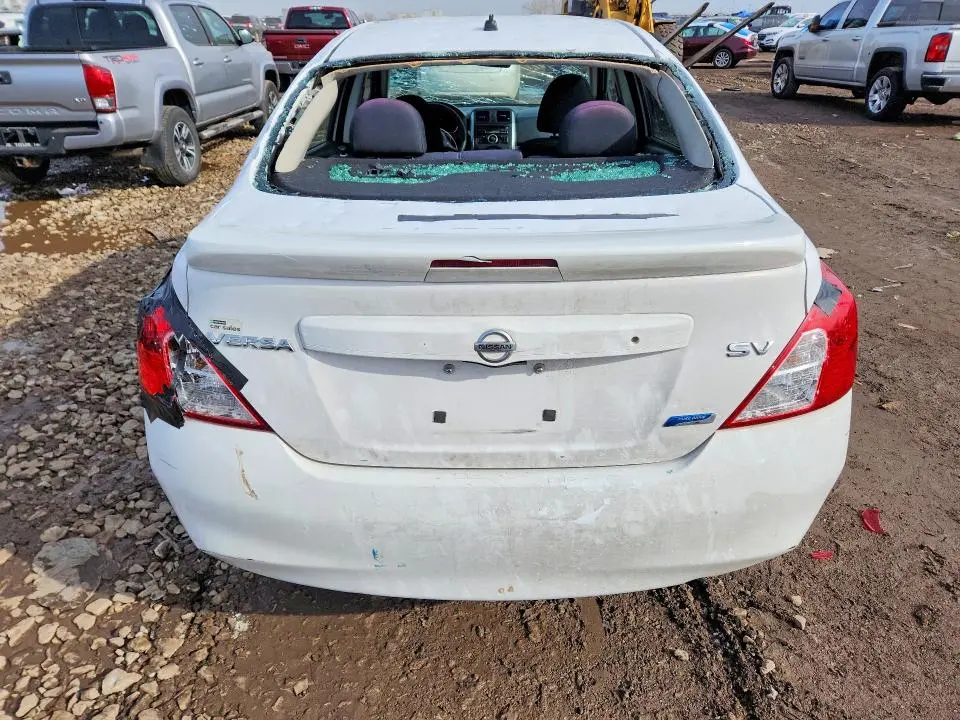 2014 NISSAN VERSA 1.6 SV  