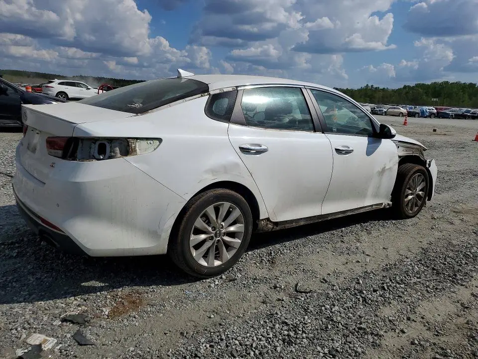 2018 KIA OPTIMA S  