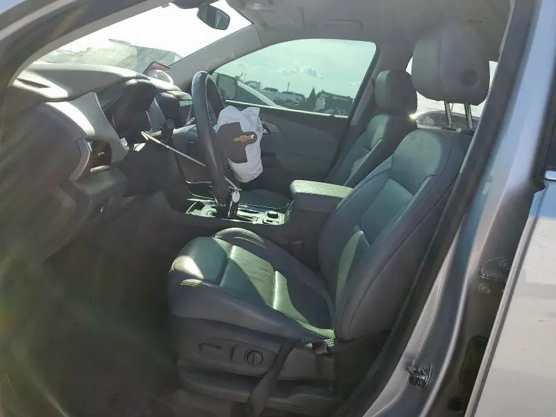 2020 CHEVROLET TRAVERSE LT  