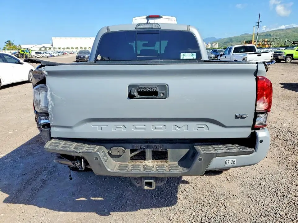 2019 TOYOTA TACOMA SR5 V6  