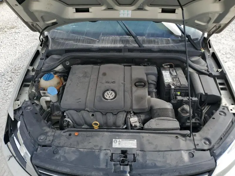 2011 VOLKSWAGEN JETTA SEL