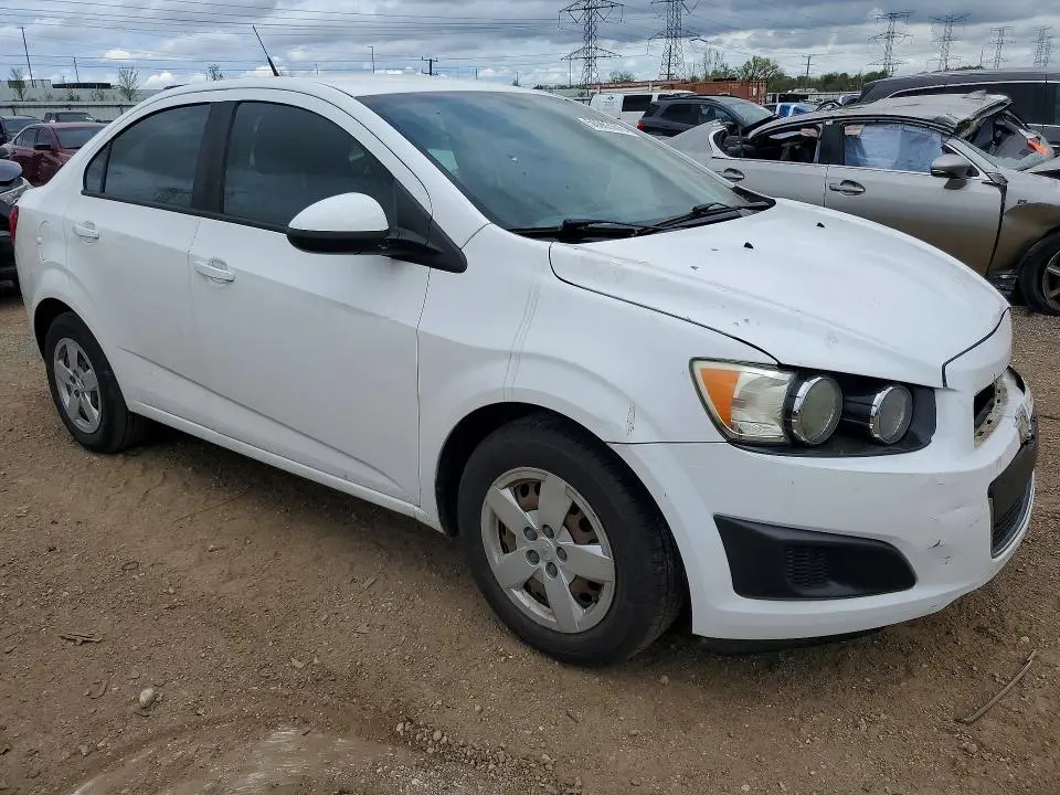 2014 CHEVROLET SONIC LS  
