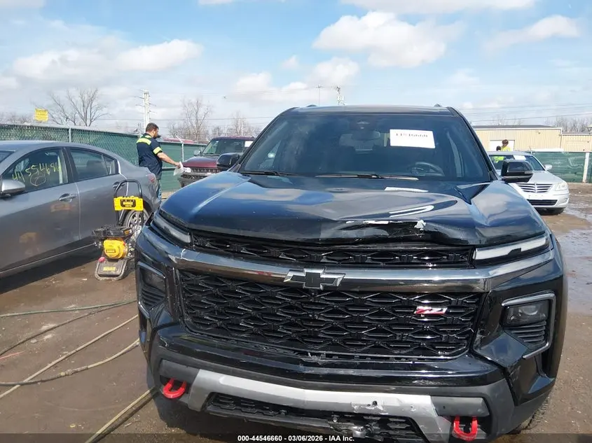 2025 CHEVROLET TRAVERSE AWD Z71