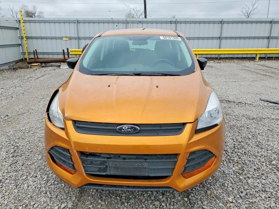 2016 FORD ESCAPE S  