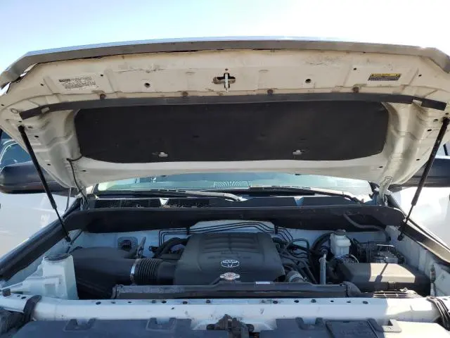 2019 TOYOTA TUNDRA CREWMAX SR5  