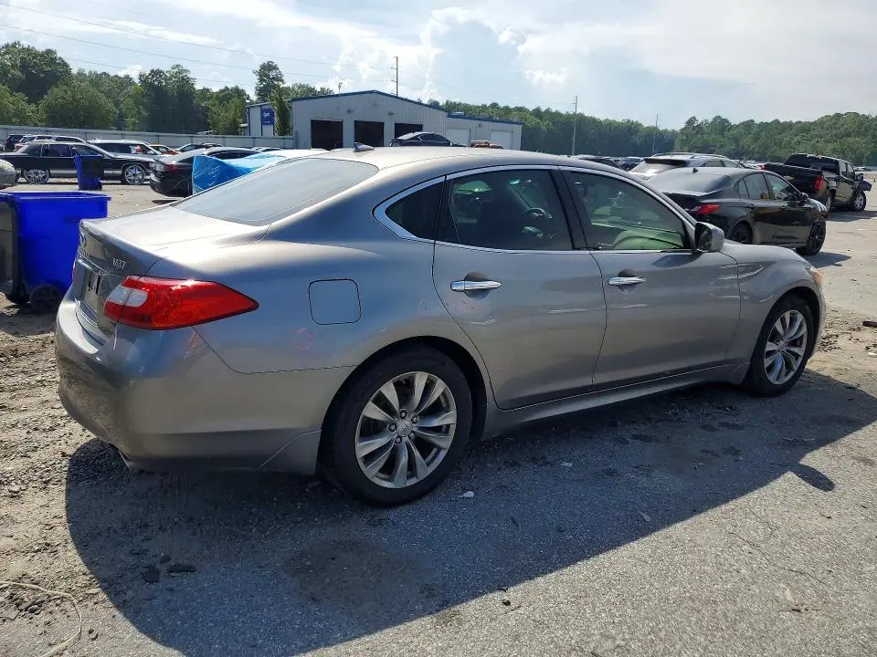 2013 INFINITI M37 BASE  