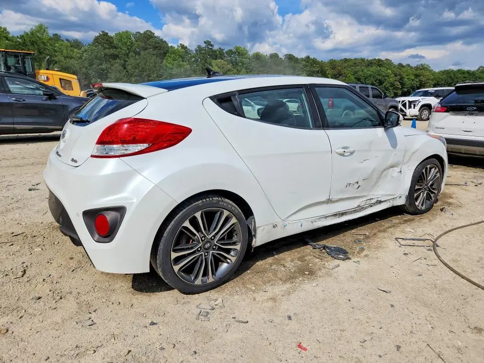 2016 HYUNDAI VELOSTER TURBO  