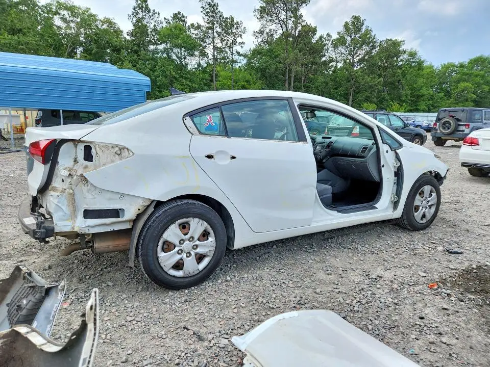 2017 KIA FORTE LX  