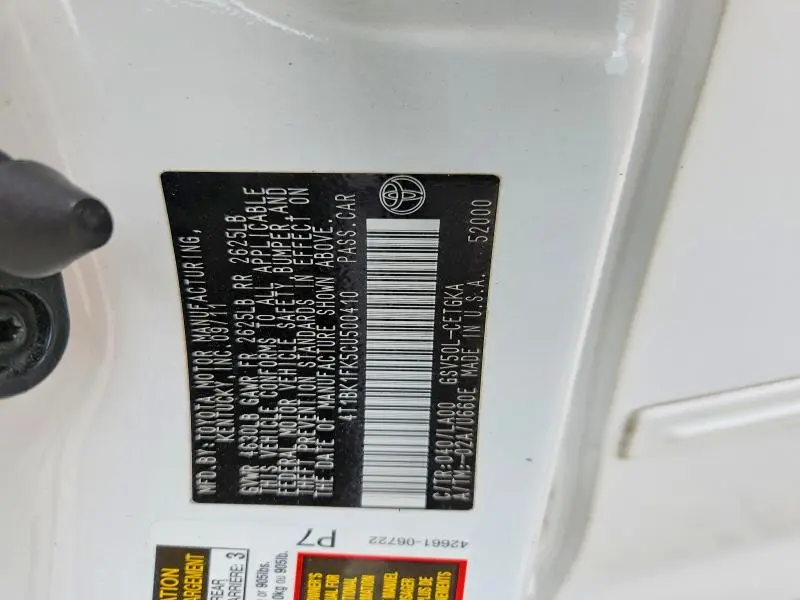 2012 TOYOTA CAMRY XLE V6  