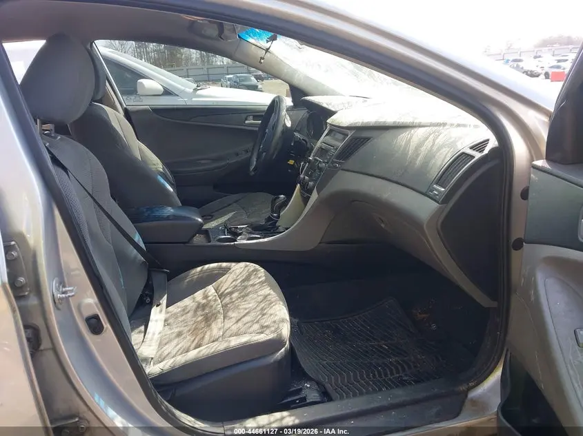 2014 HYUNDAI SONATA GLS