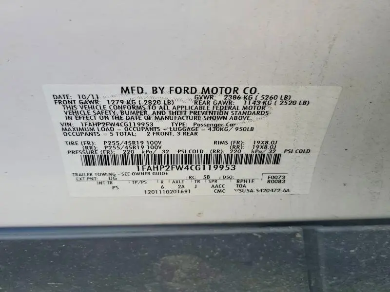 2012 FORD TAURUS LIMITED  