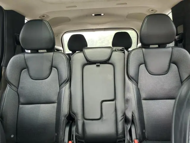 2018 VOLVO XC90 T8  