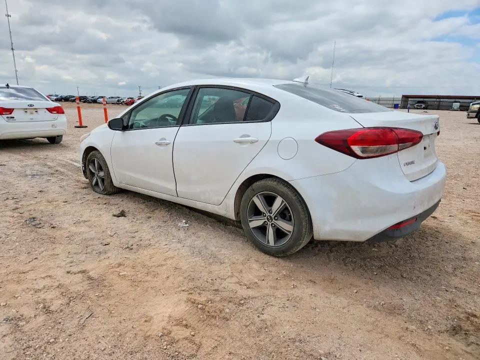 2018 KIA FORTE LX  