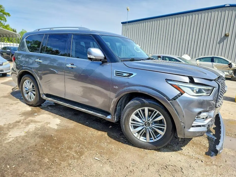 2020 INFINITI QX80 LUXE  