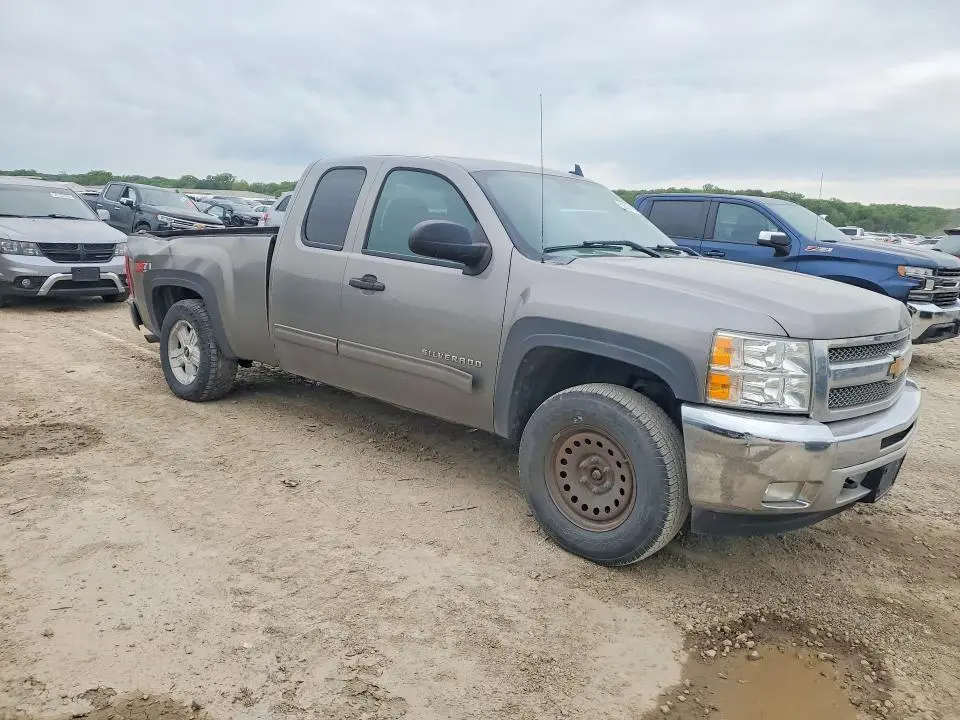 2013 CHEVROLET SILVERADO K1500 LT  