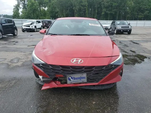 2021 HYUNDAI ELANTRA SE  