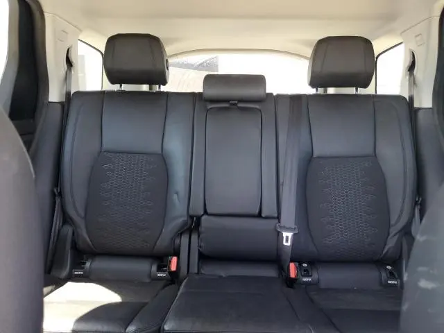 2019 LAND ROVER DISCOVERY SPORT SE  