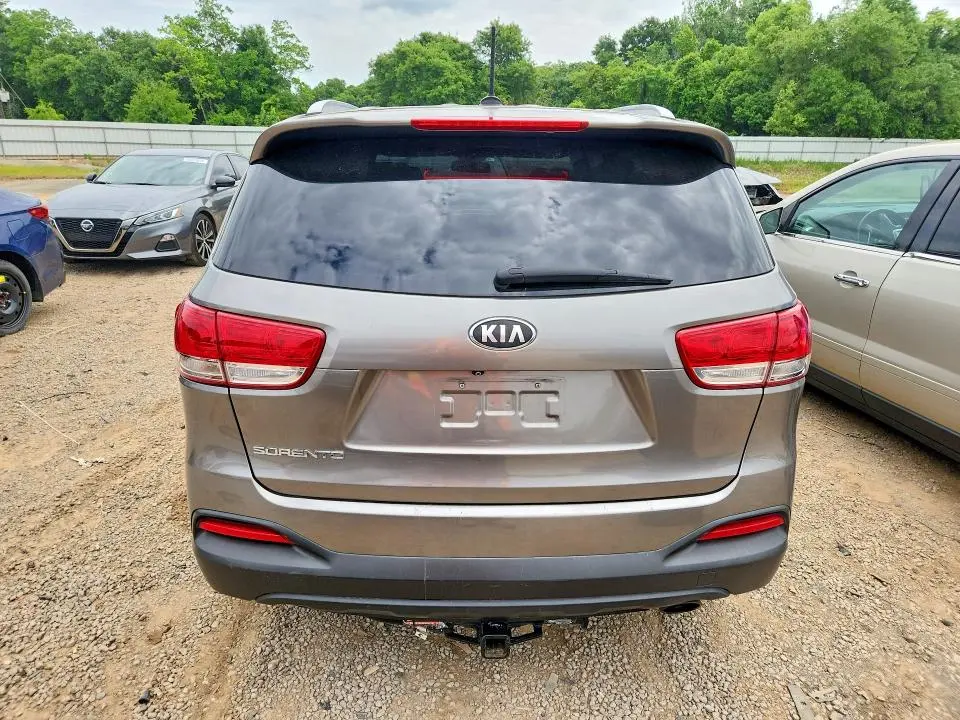 2017 KIA SORENTO LX V6  