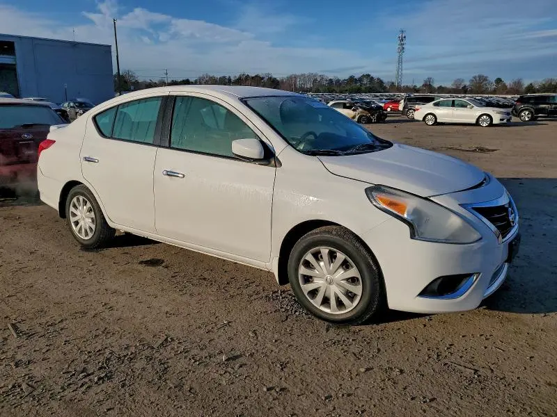 2016 NISSAN VERSA S  
