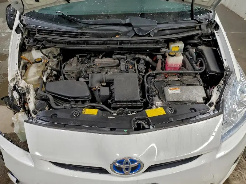 2011 TOYOTA PRIUS   