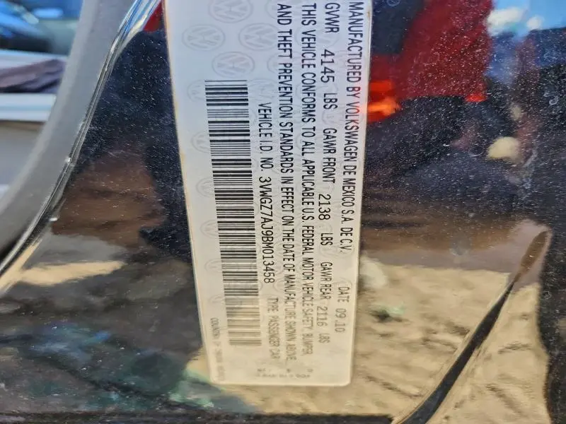 2011 VOLKSWAGEN JETTA SEL  