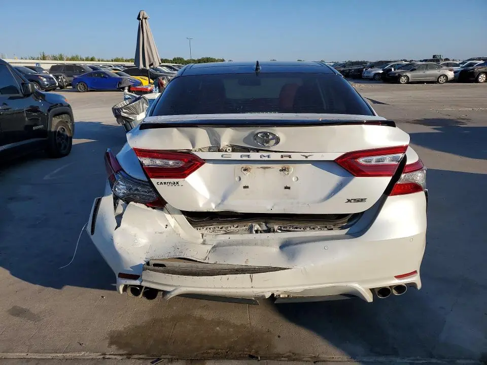 2018 TOYOTA CAMRY XSE V6  