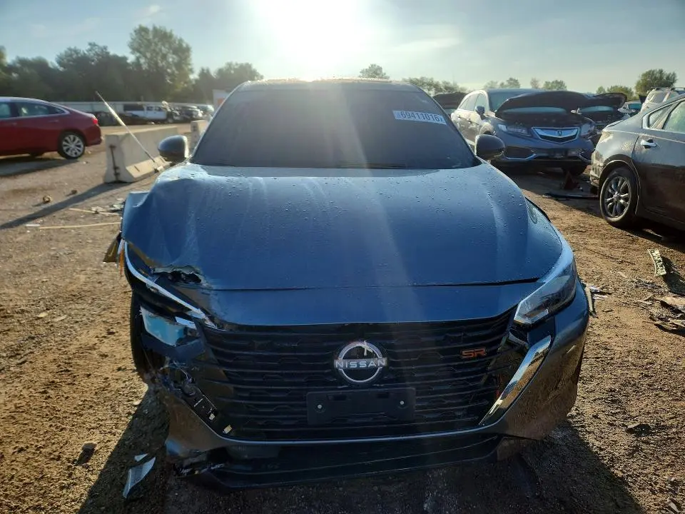 2025 NISSAN SENTRA SR  