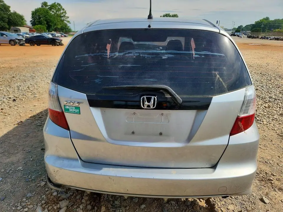 2013 HONDA FIT   