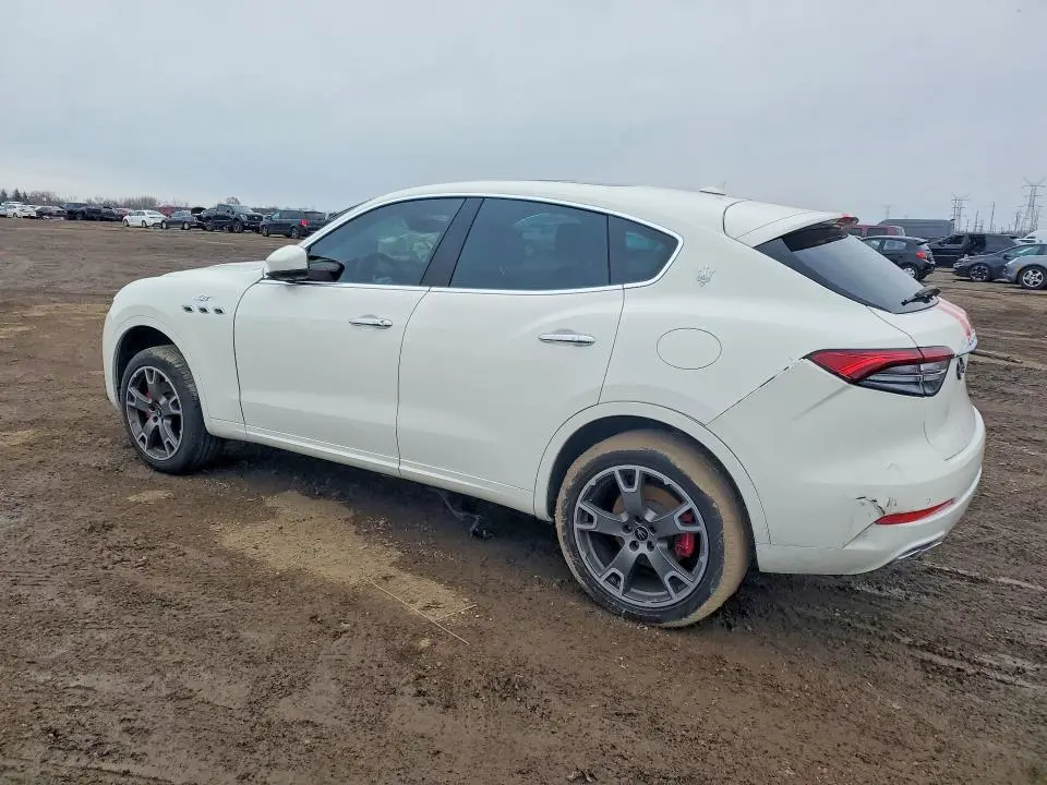 2023 MASERATI LEVANTE GT  