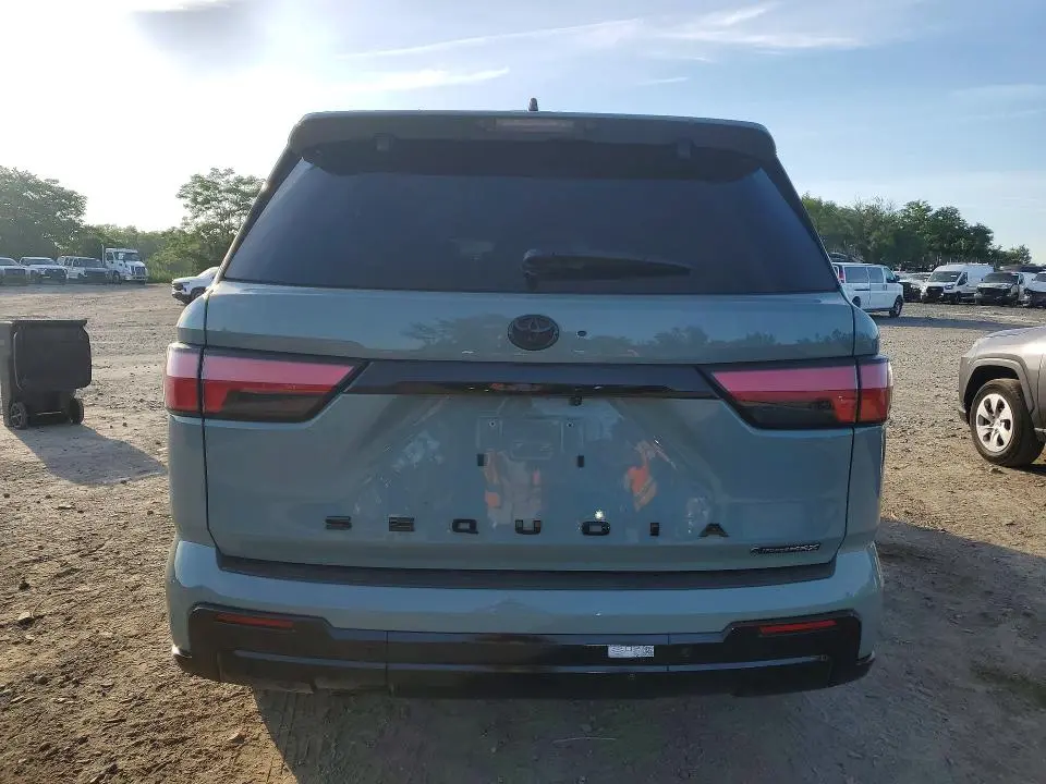 2026 TOYOTA SEQUOIA PLATINUM  