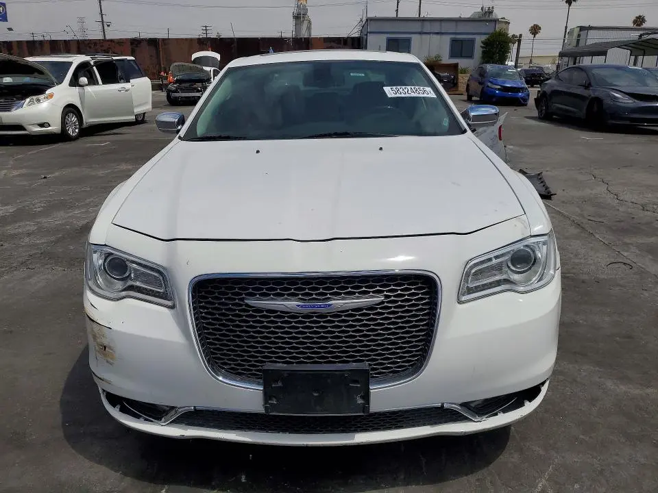 2020 CHRYSLER 300 LIMITED  