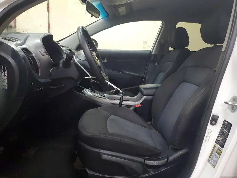 2016 KIA SPORTAGE LX  