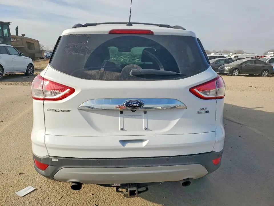 2016 FORD ESCAPE SE  