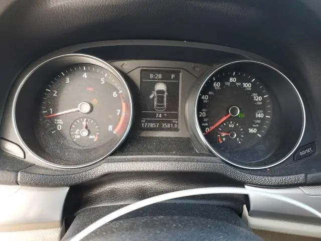 2017 VOLKSWAGEN PASSAT S  