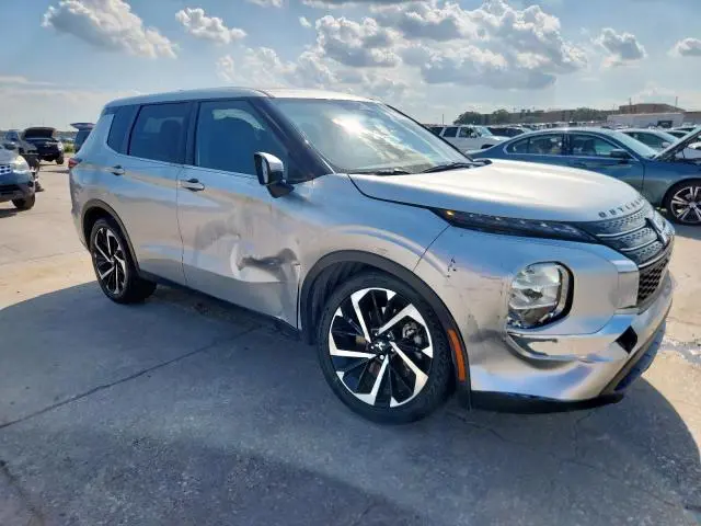 2022 MITSUBISHI OUTLANDER ES