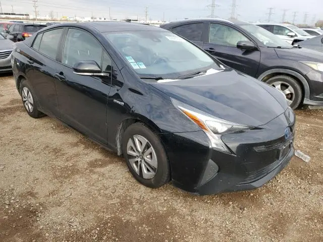 2016 TOYOTA PRIUS   