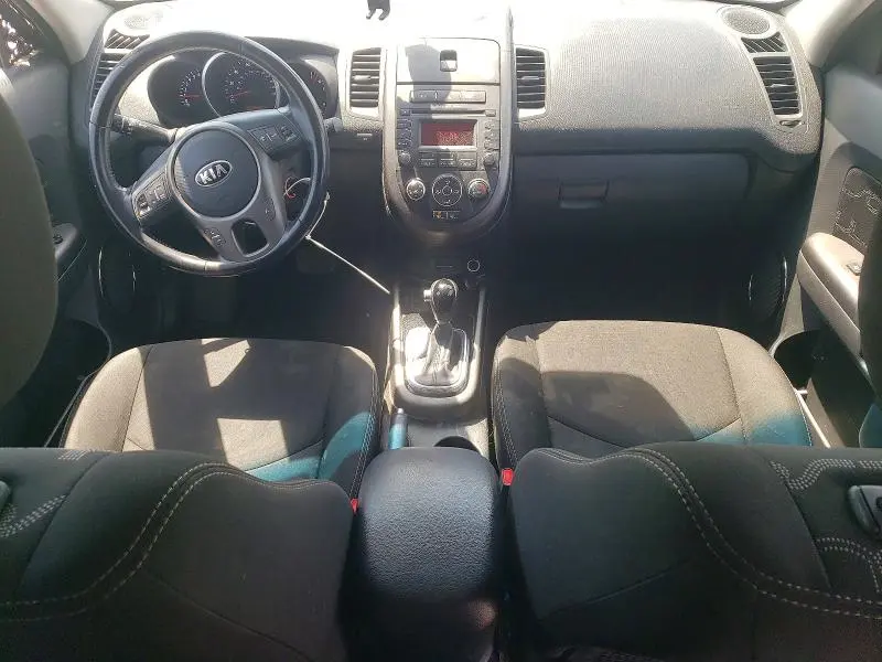 2013 KIA SOUL +  