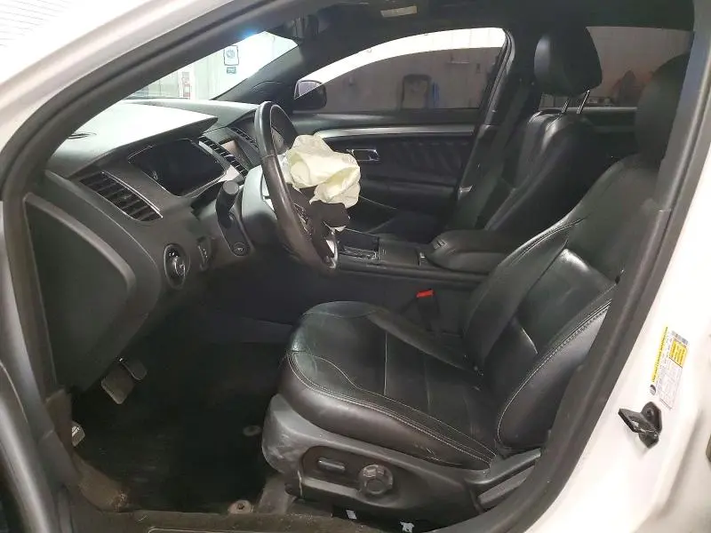 2015 FORD TAURUS SEL  