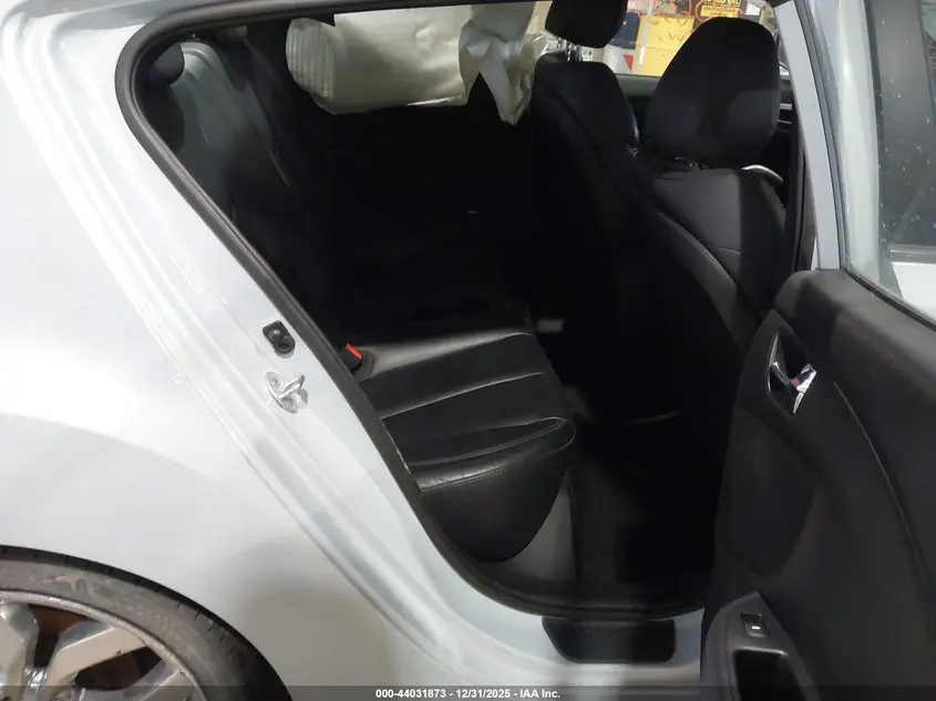 2015 HYUNDAI VELOSTER FLEX