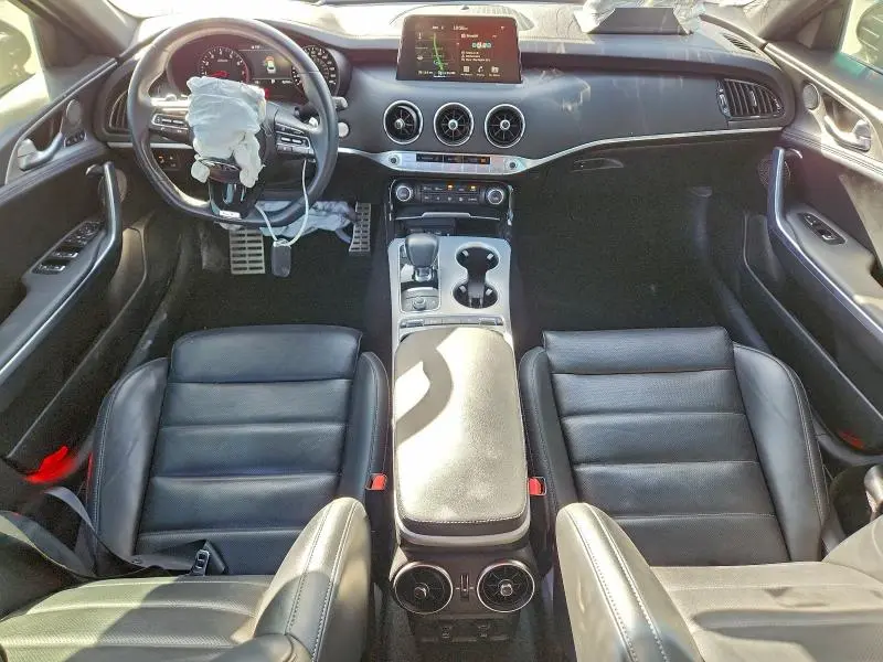 2020 KIA STINGER GT2  