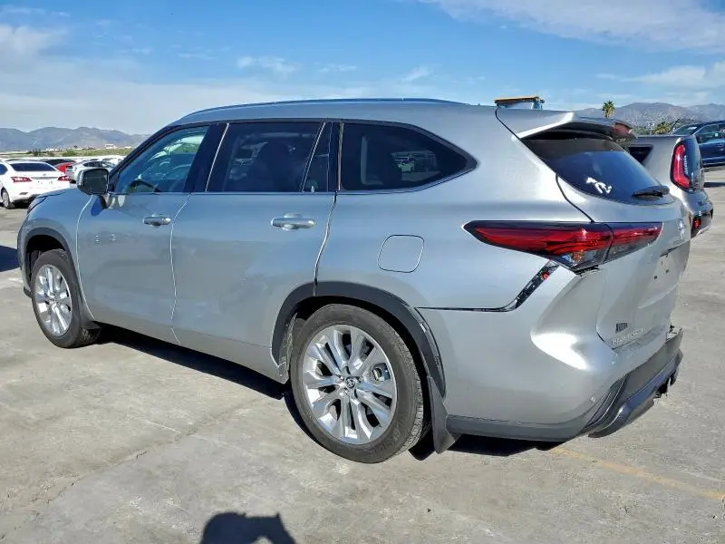 2023 TOYOTA HIGHLANDER L  