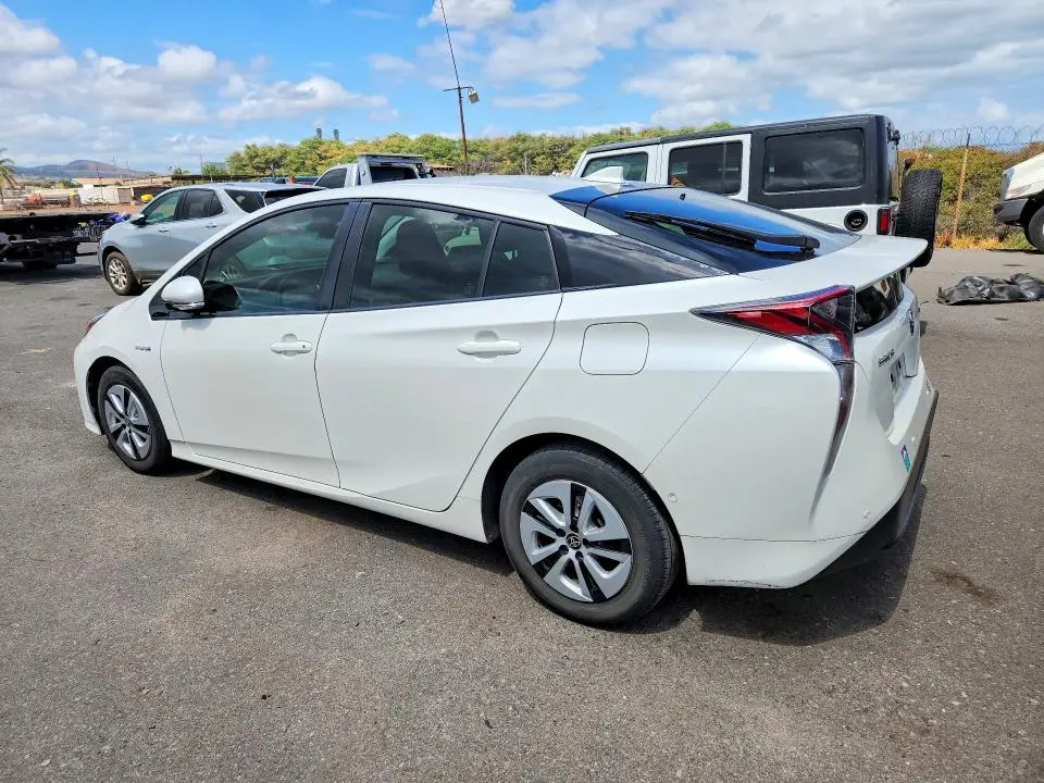 2017 TOYOTA PRIUS TWO ECO  