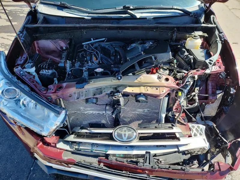 2019 TOYOTA HIGHLANDER LE PLUS  