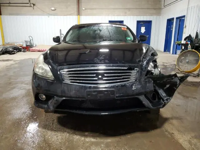 2011 INFINITI G37   