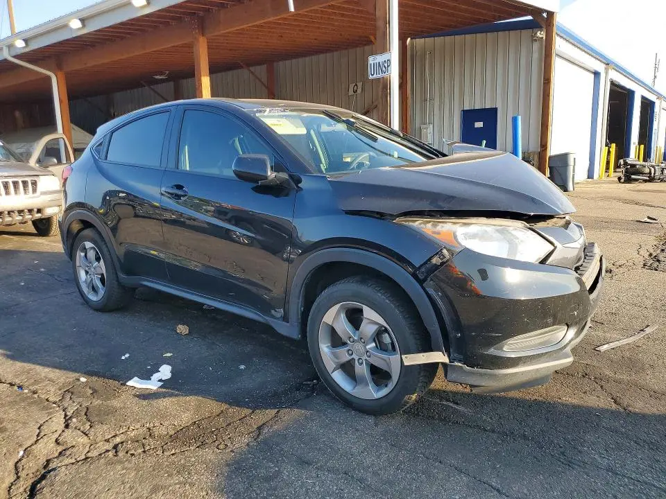 2017 HONDA HR-V LX  