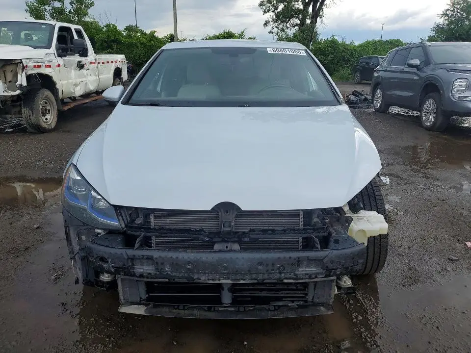 2018 VOLKSWAGEN E-GOLF SEL PREMIUM  