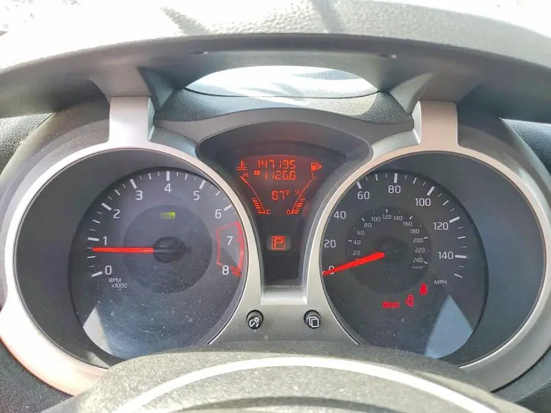 2015 NISSAN JUKE S  