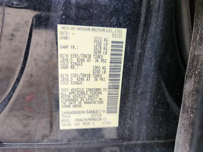 2015 NISSAN TITAN SV  