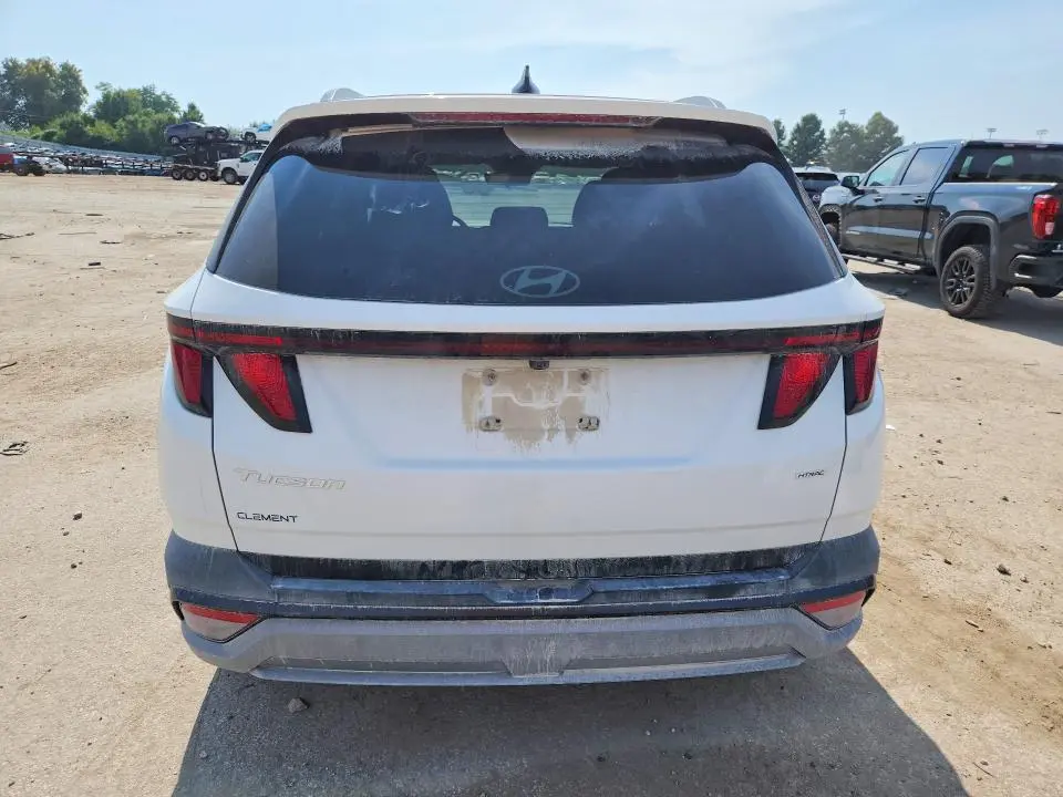 2025 HYUNDAI TUCSON SEL  